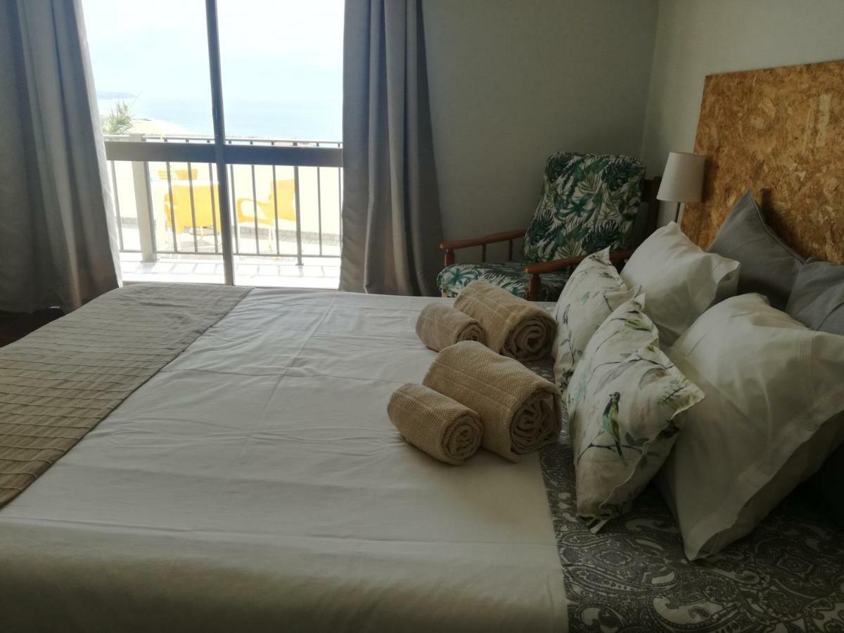 ホテルCasa Dos Passarinhos-Seaview@ナザレ エクステリア 写真
